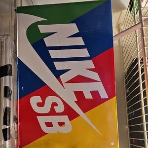 Nike SB Colorful Shoe Box